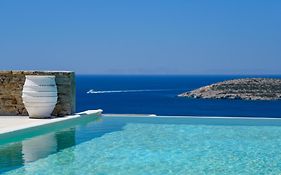 Villa Eris